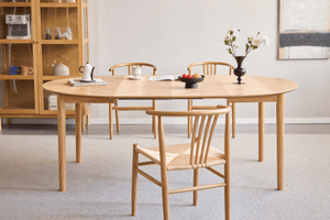 Joshua – Runt matbord i naturlig ekfanér med utdrag 120/160/200 cm – Inkl. 2 tilläggsskivor