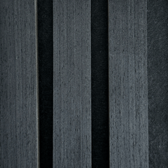 Provbit av akustikpanel i premiumkvalitet i svart ekfanér, 150 x 120 mm