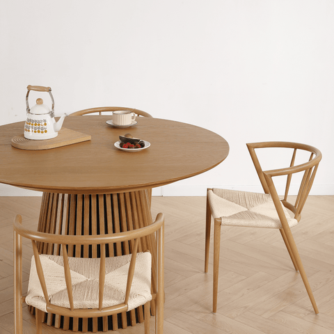 Bella - Matstol/köksstolar i eklook med naturväv