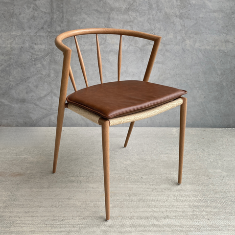 Bella - sittdyna i brunt konstläder